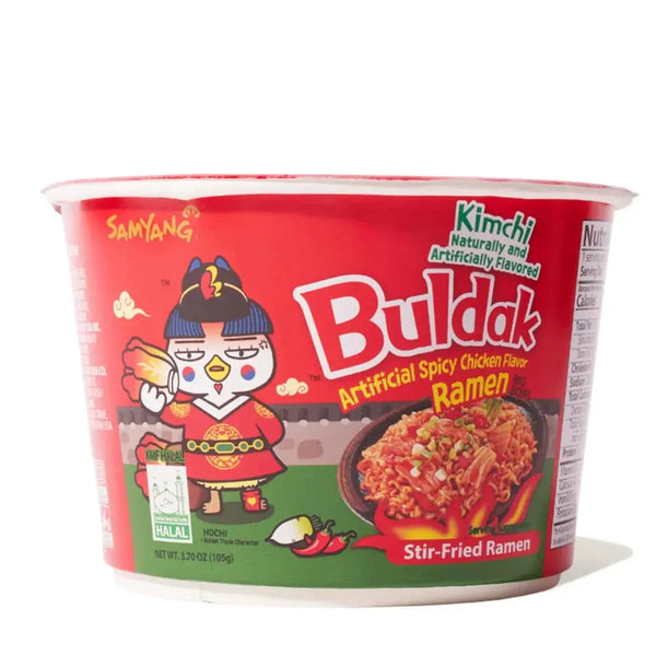 Samyang Buldak Ramen Bowl Hot Chicken Kimchi, des nouilles Samyang ultra-piquantes, avec un bouillon au kimchi relevé et épicé ! À retrouver sur Bonbiz, ton American & Asian Market en ligne !